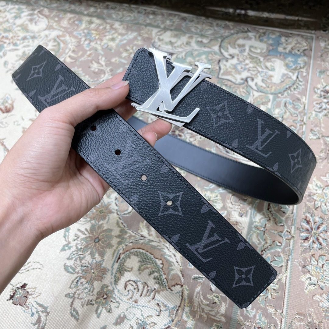 Louis Vuitton Damier Graphite Belt with LV Buckle