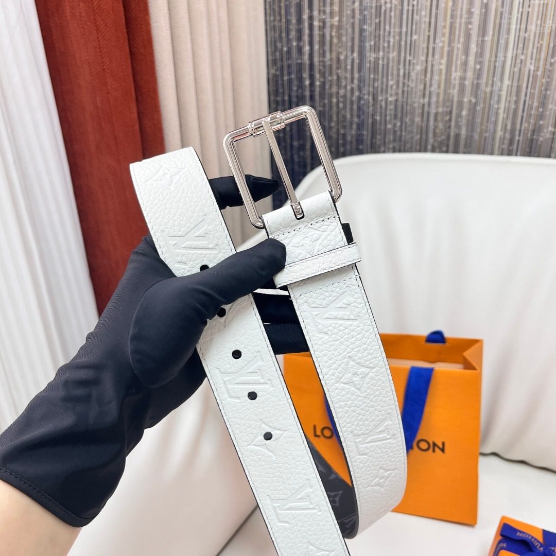 Louis Vuitton Monogram Reversible Leather Belt