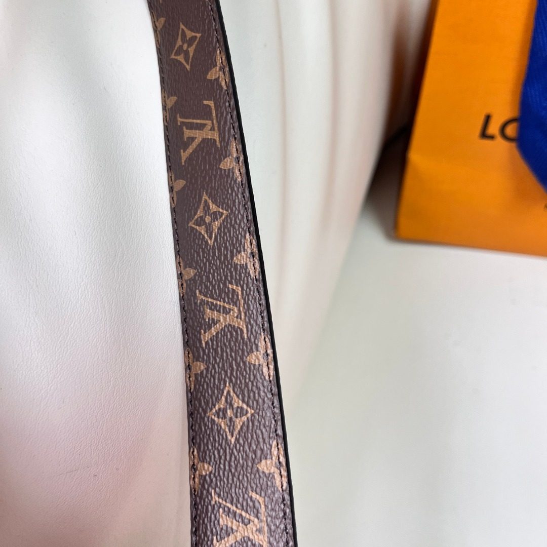 Louis Vuitton Monogram Canvas Leather Belt