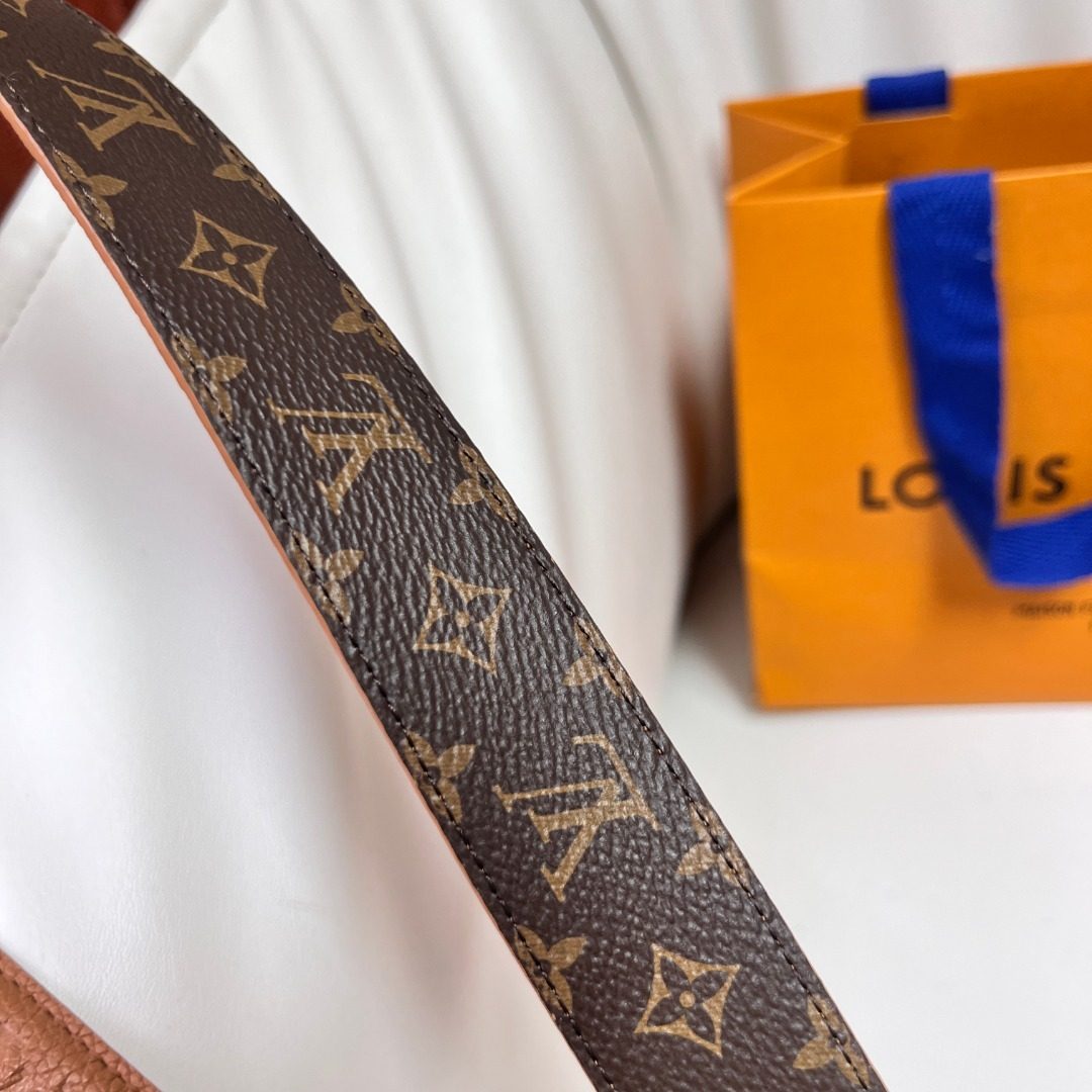 Louis Vuitton Monogram Leather Belt
