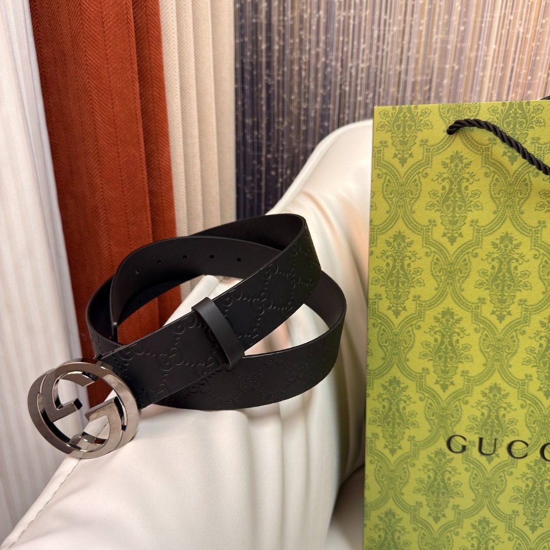 Gucci GG Embossed Leather Belt