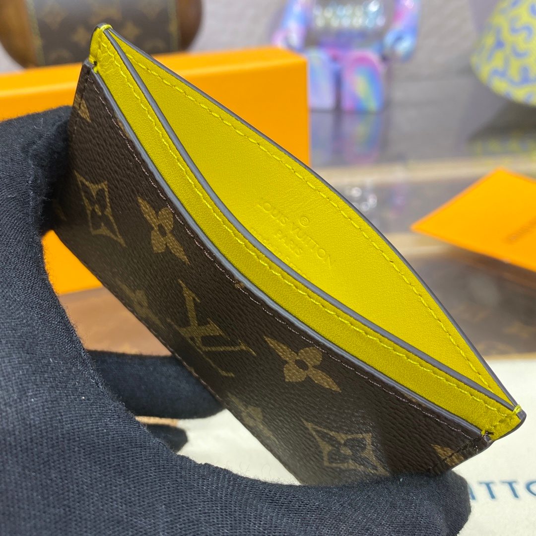 Louis Vuitton Monogram Pochette Clutch Wallet