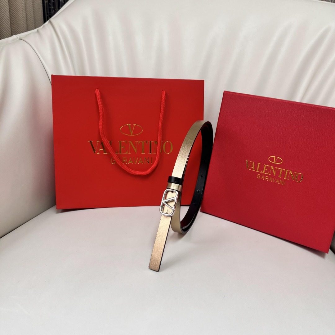 Valentino Garavani Reversible Leather Belt