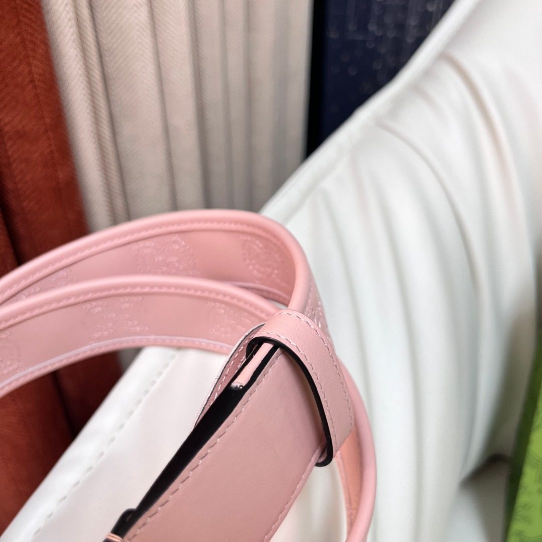 Gucci GG Marmont Quilted Leather Belt
