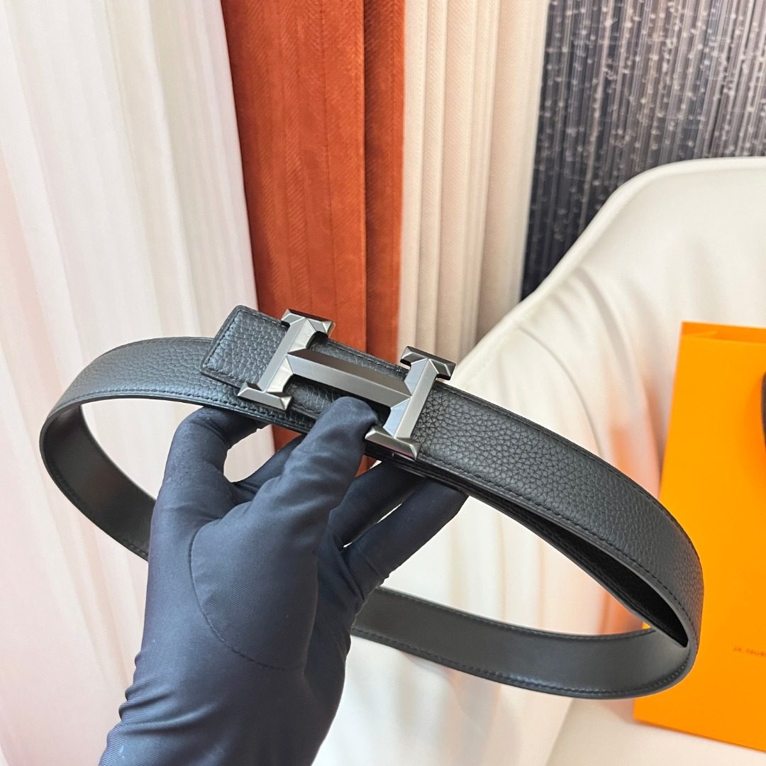 Hermès H Buckle Reversible Leather Belt