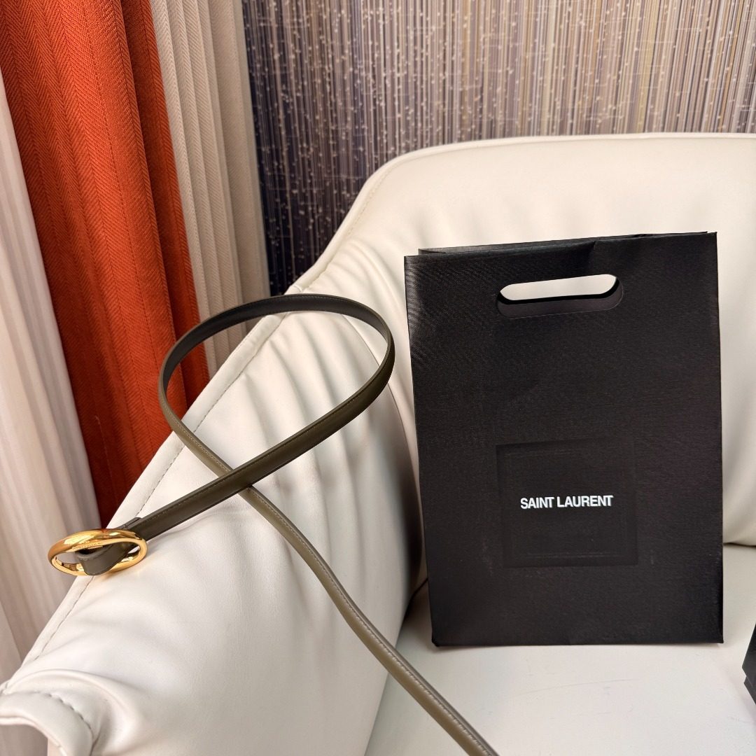 Saint Laurent Black Leather Shoulder Bag