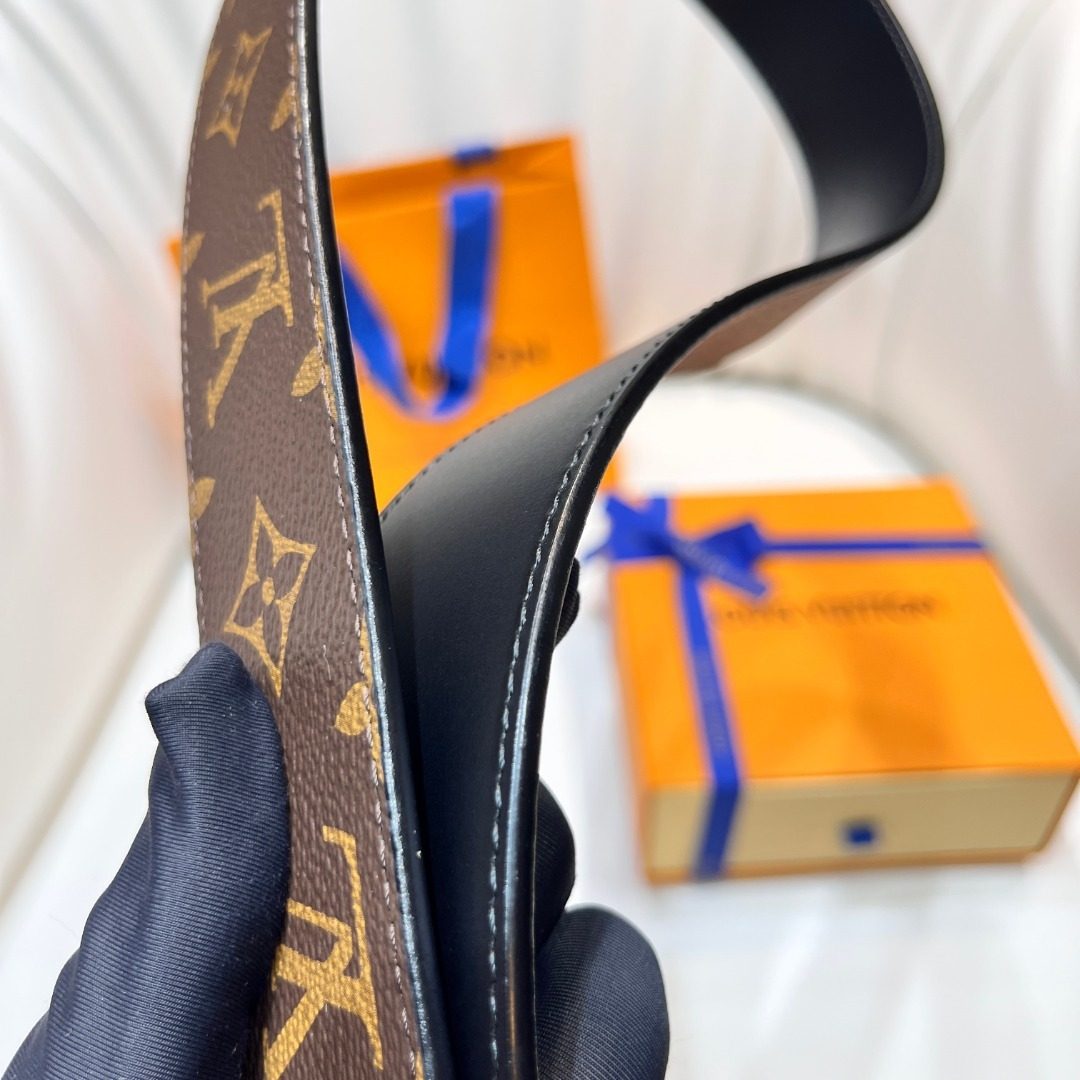 Louis Vuitton Monogram Canvas Leather Belt