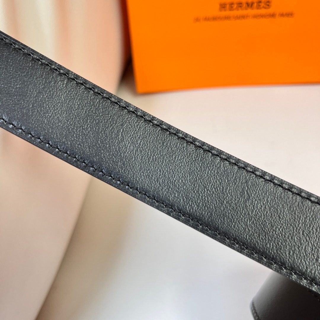 Hermès H Buckle Reversible Leather Belt