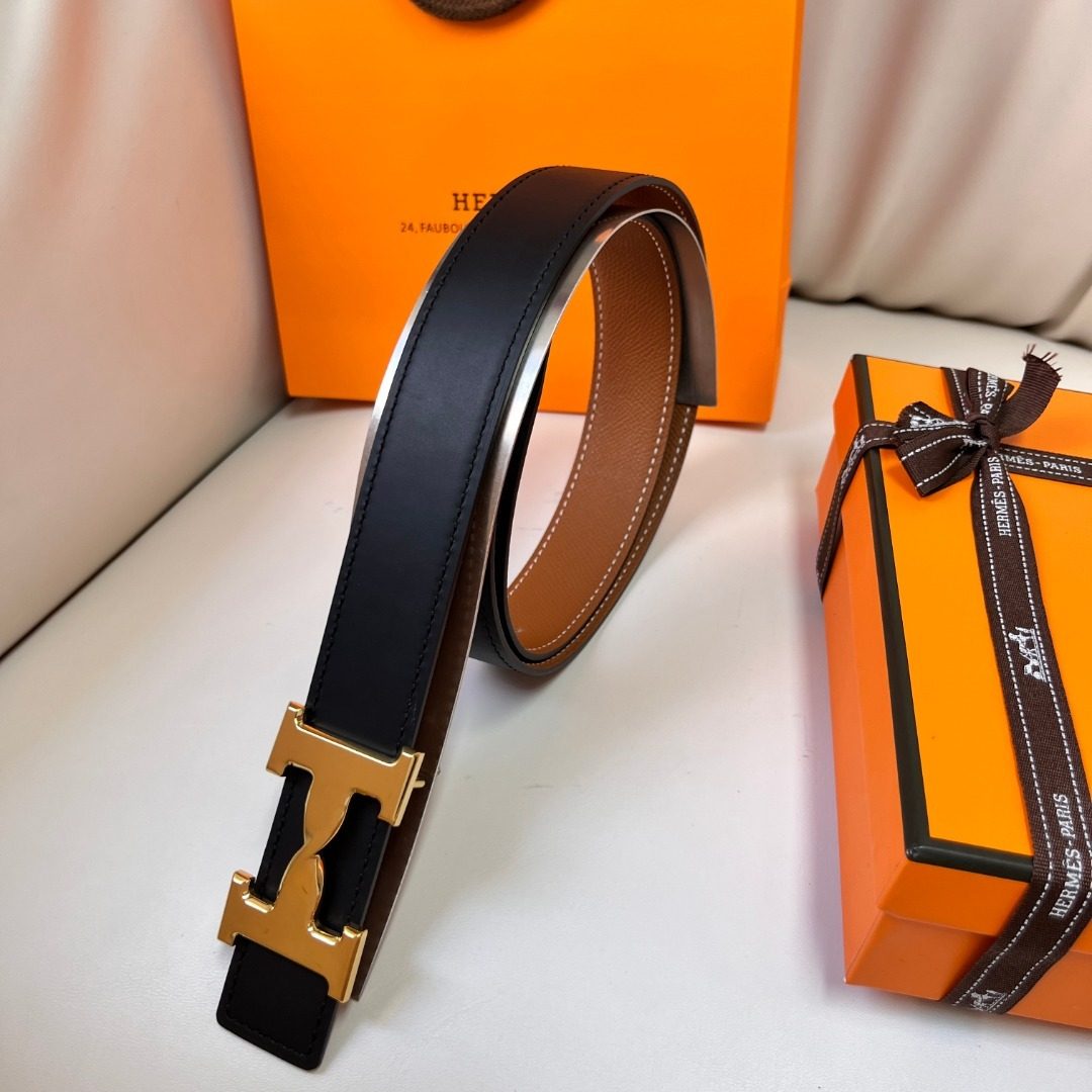 Hermès H Buckle Reversible Leather Belt