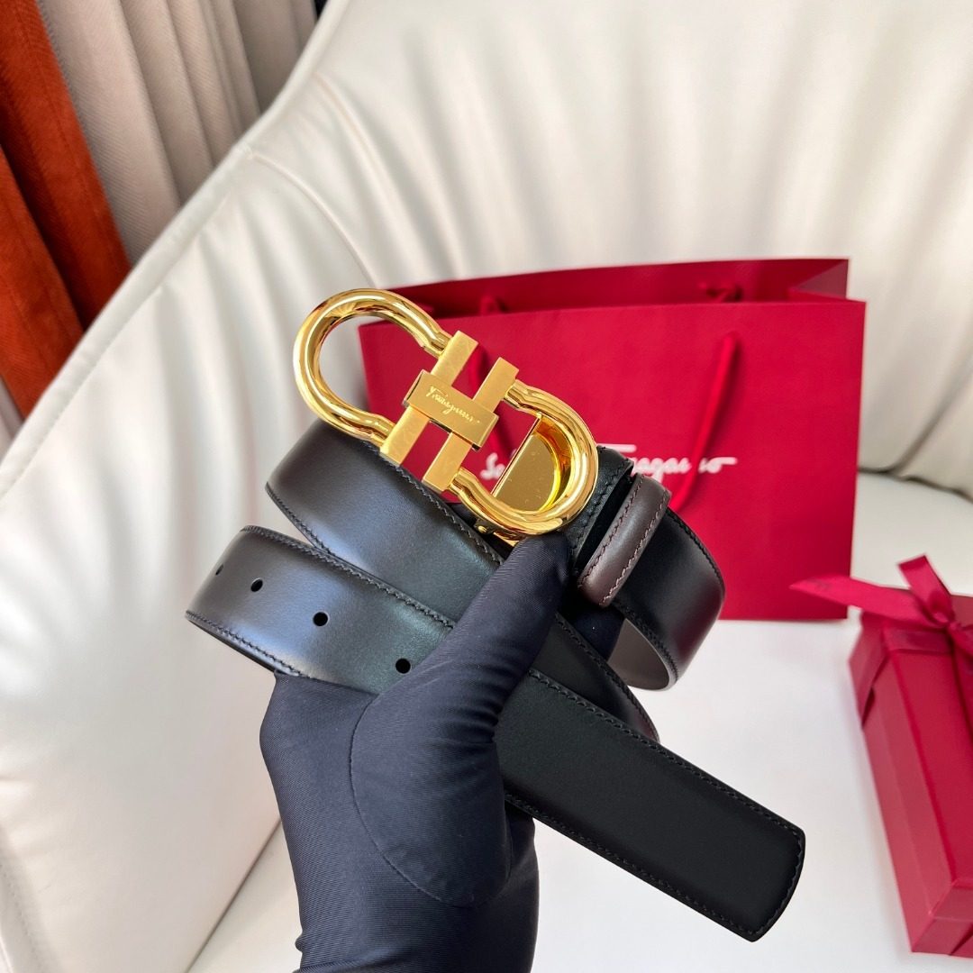 Salvatore Ferragamo Gancini Leather Belt