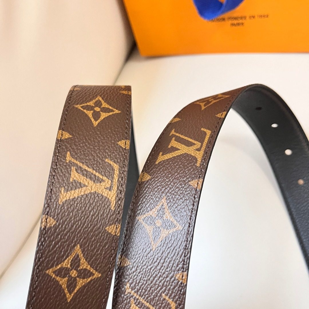 Louis Vuitton Monogram Canvas Leather Belt