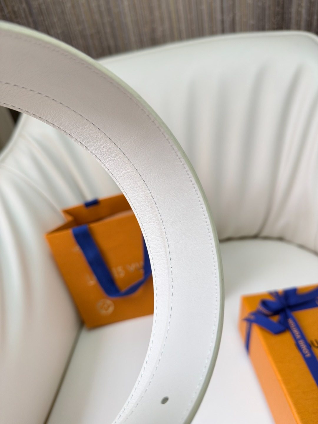 Louis Vuitton White Leather Belt