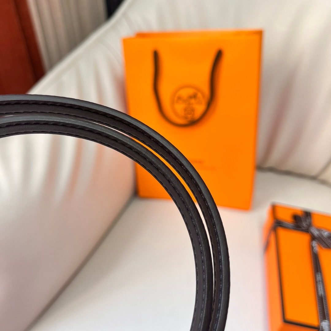 Hermès Evelyne Clemence Leather Belt