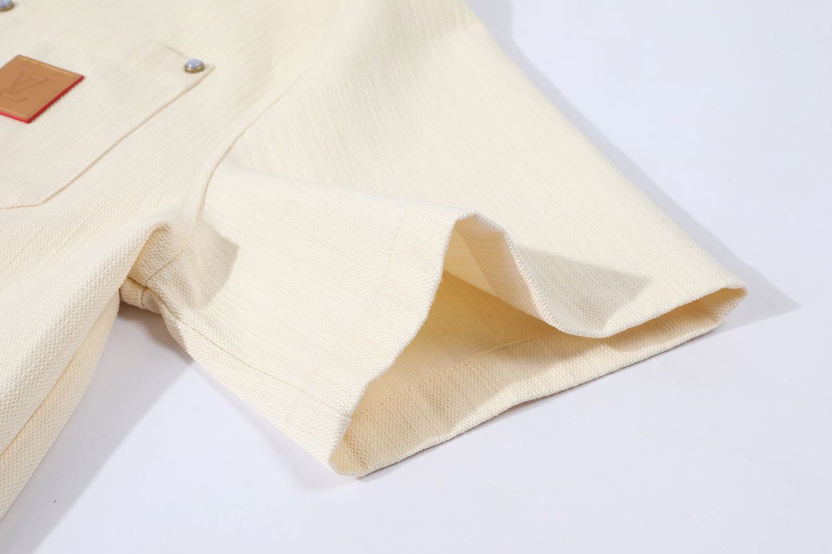Louis Vuitton Mulberry Silk Blend Short Sleeve Shirt