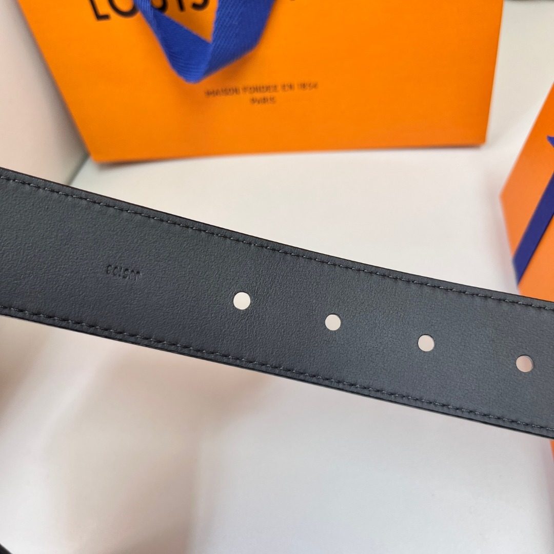 Louis Vuitton Leather Belt Black