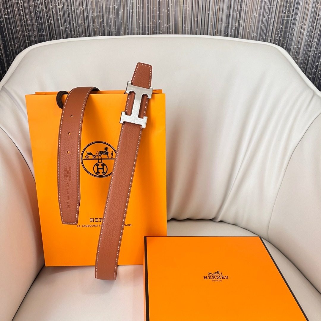 Hermès Reversible Leather Belt