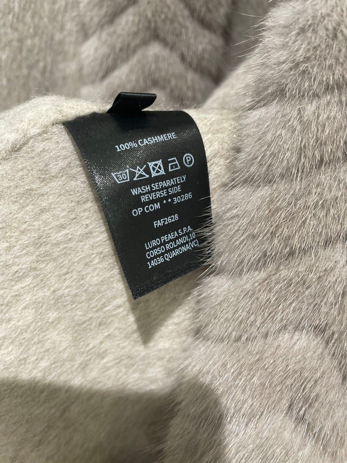 Loro Piana 100% Cashmere Wrap Coat