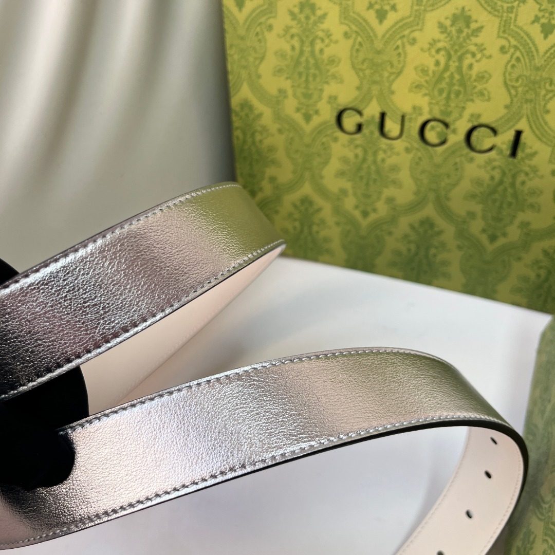 Gucci Metallic Leather Belt with Horsebit Buckle