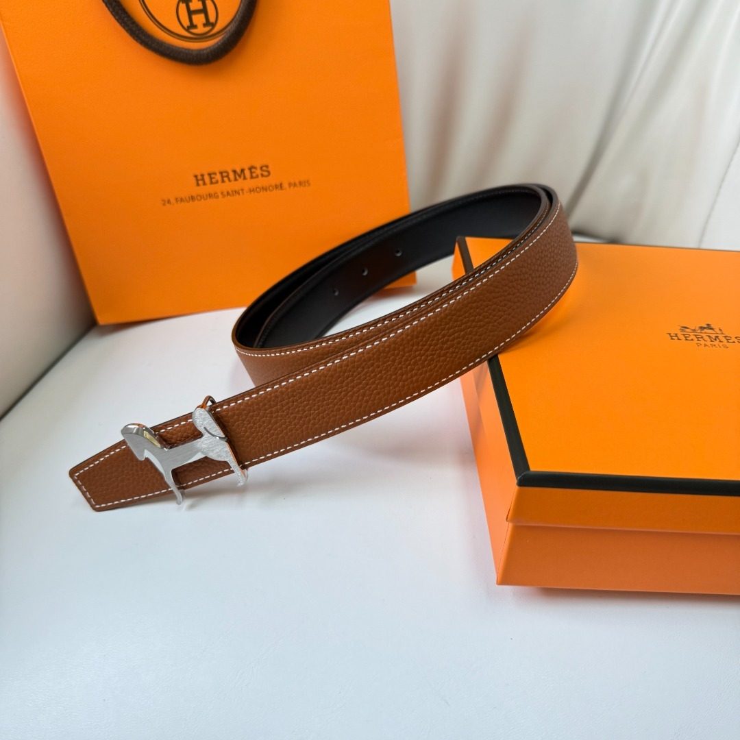 Hermès Reversible Leather Belt with H Buckle