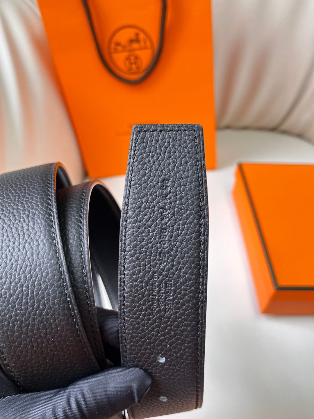 Hermès Reversible Black Leather Belt