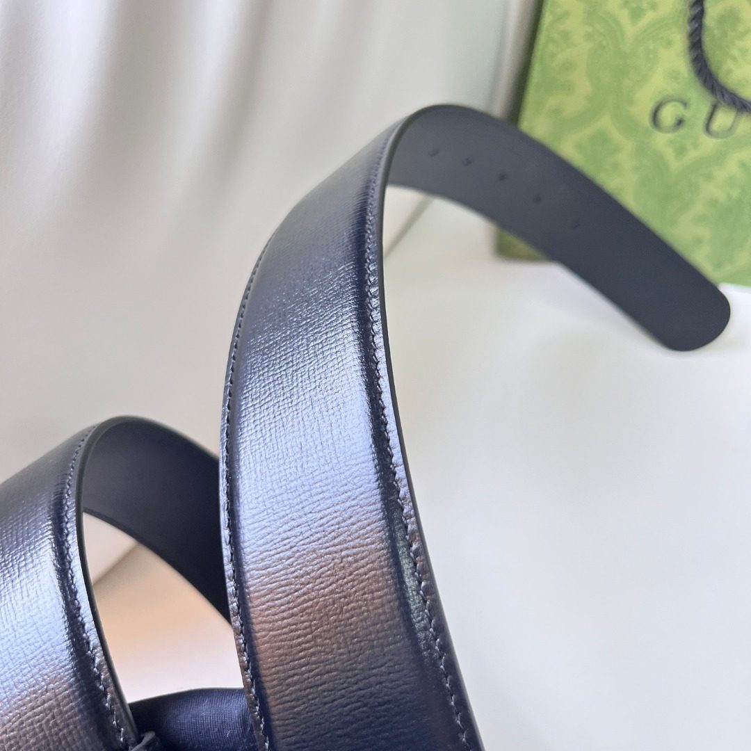 Gucci GG Marmont Leather Belt with Gold Buckle