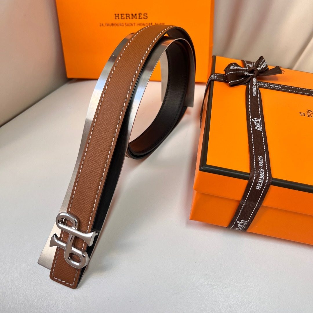 Hermès Leather Reversible Belt