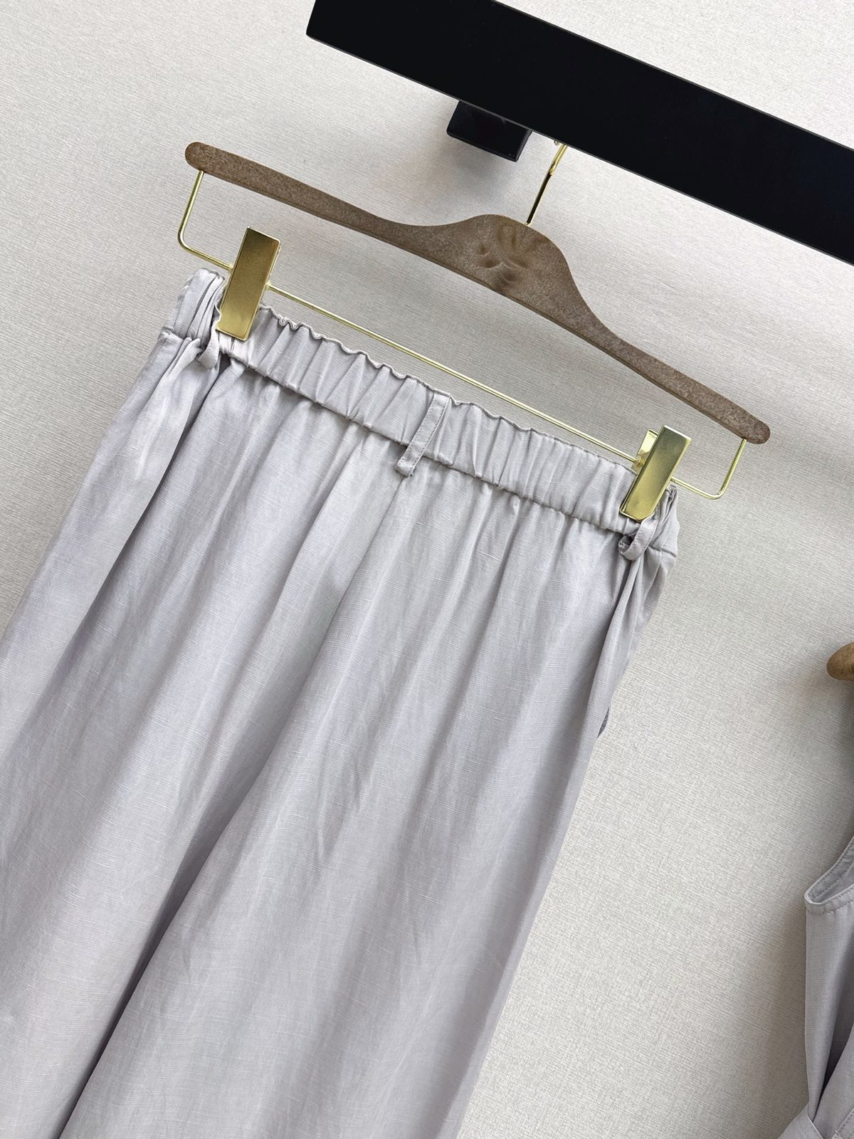 Luxury Linen Cargo Pants with Tie Waist