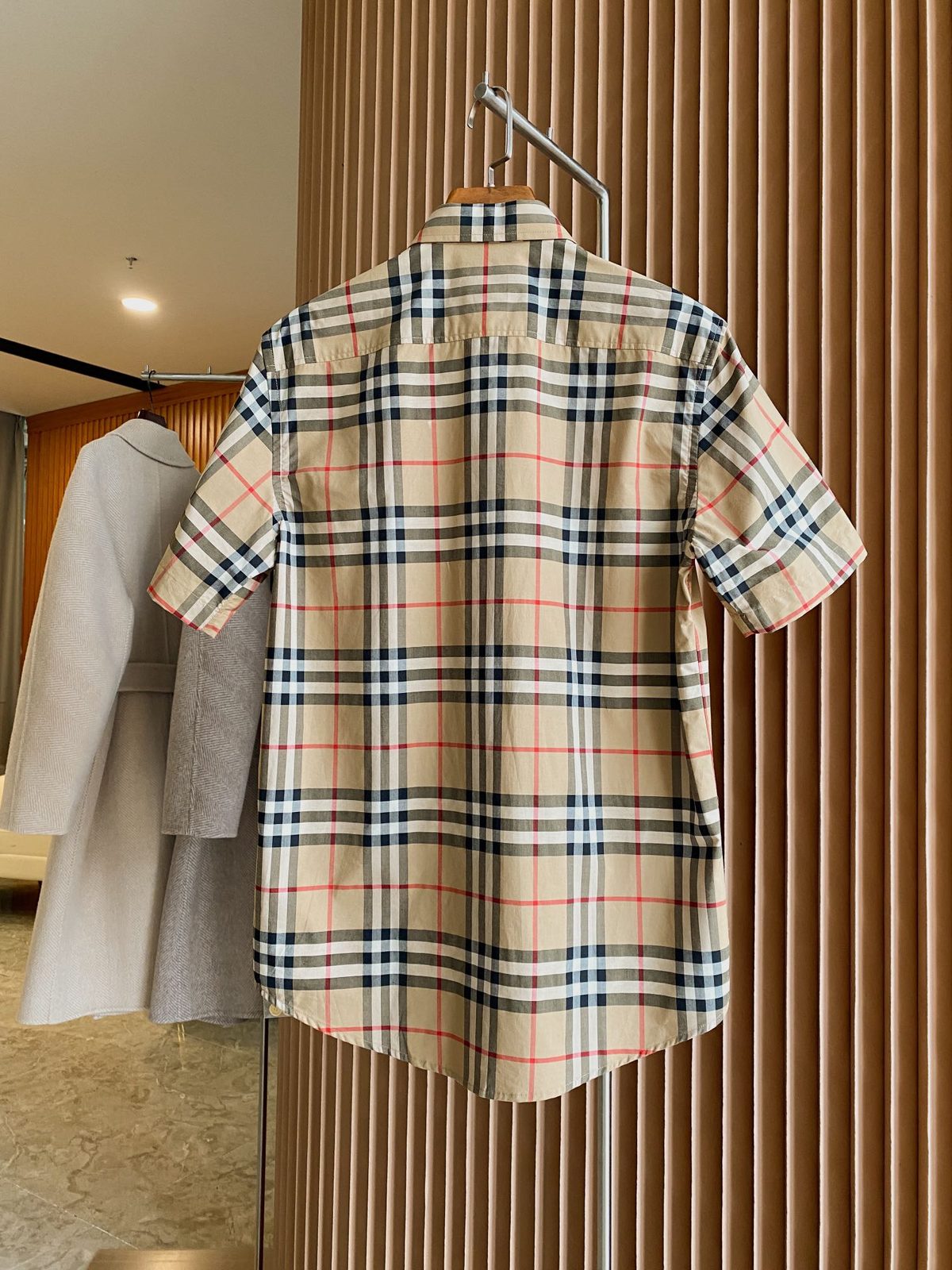 Burberry Nova Check Short-Sleeve Button-Up Shirt