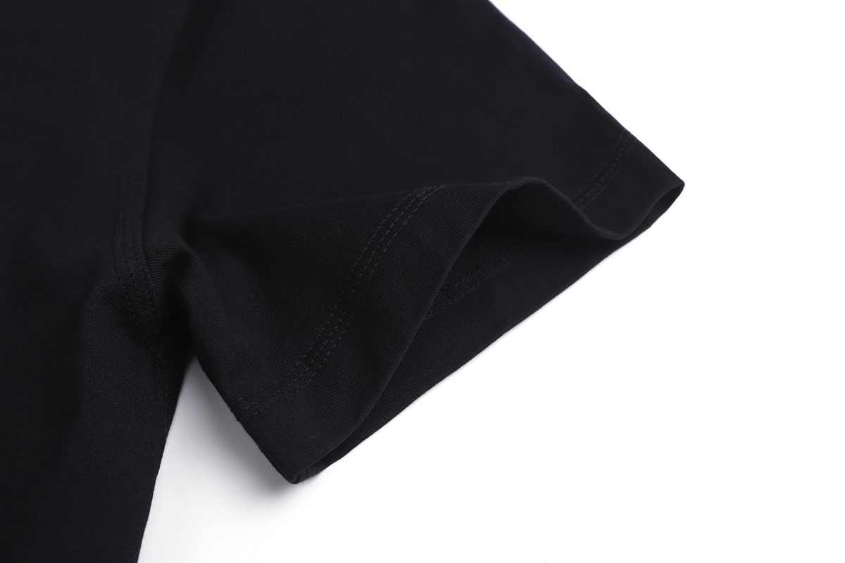 Burberry Men's Black Crewneck T-Shirt