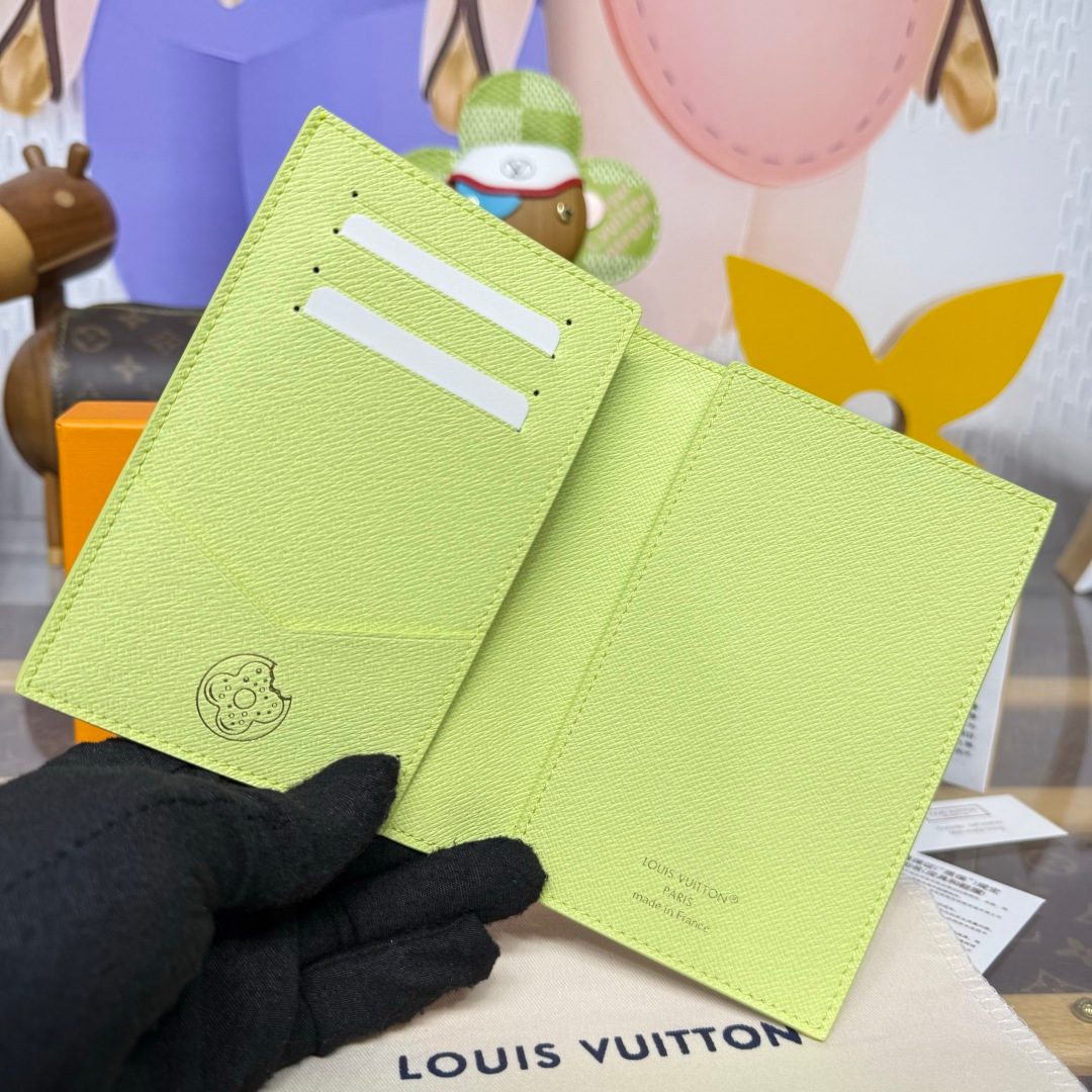 Louis Vuitton Damier Azur Wallet