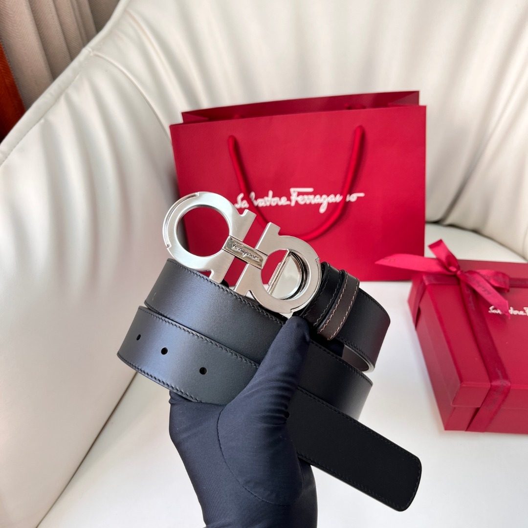 Salvatore Ferragamo Gancini Leather Belt