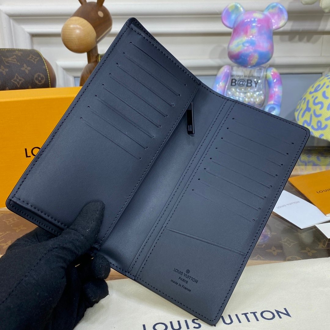 Louis Vuitton Epi Leather Bifold Wallet