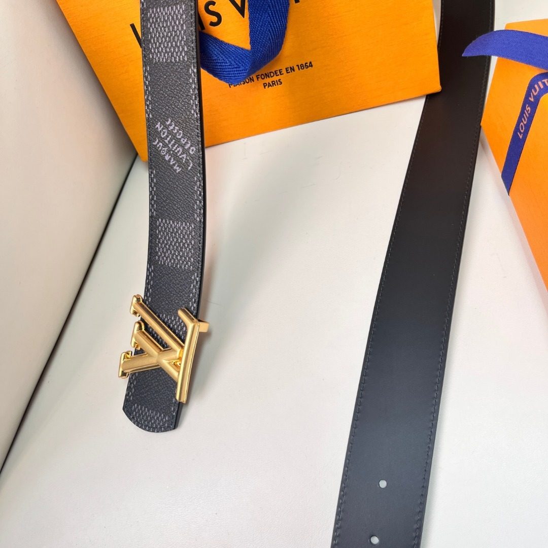 Louis Vuitton Damier Graphite Leather Belt