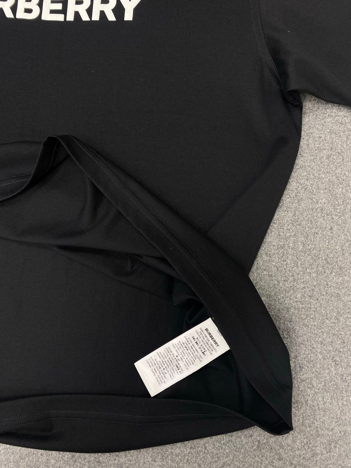 Burberry Logo Print Black T-Shirt