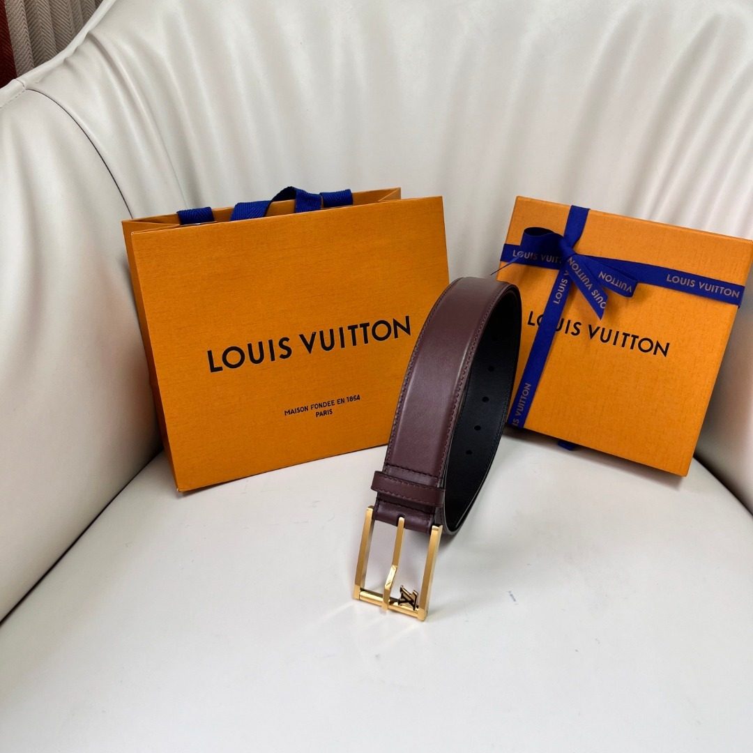 Louis Vuitton Reversible Leather Belt