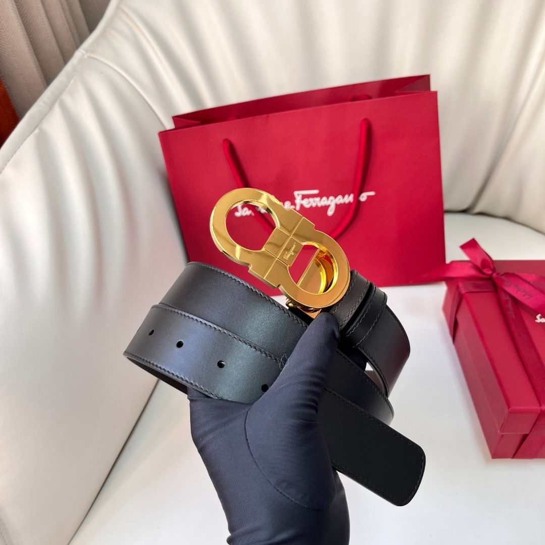 Salvatore Ferragamo Gancini Leather Belt