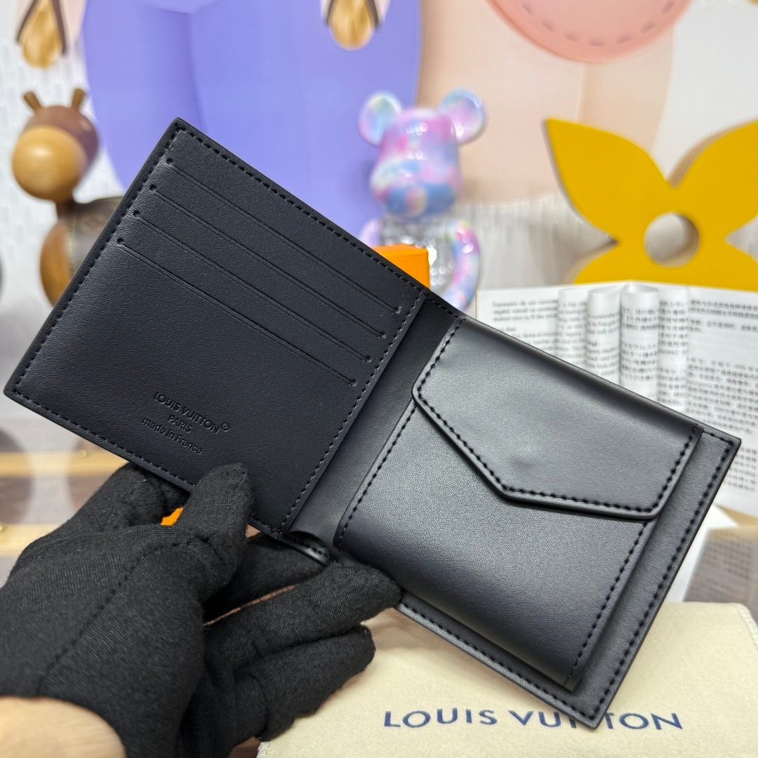 Louis Vuitton Black Leather Bifold Wallet