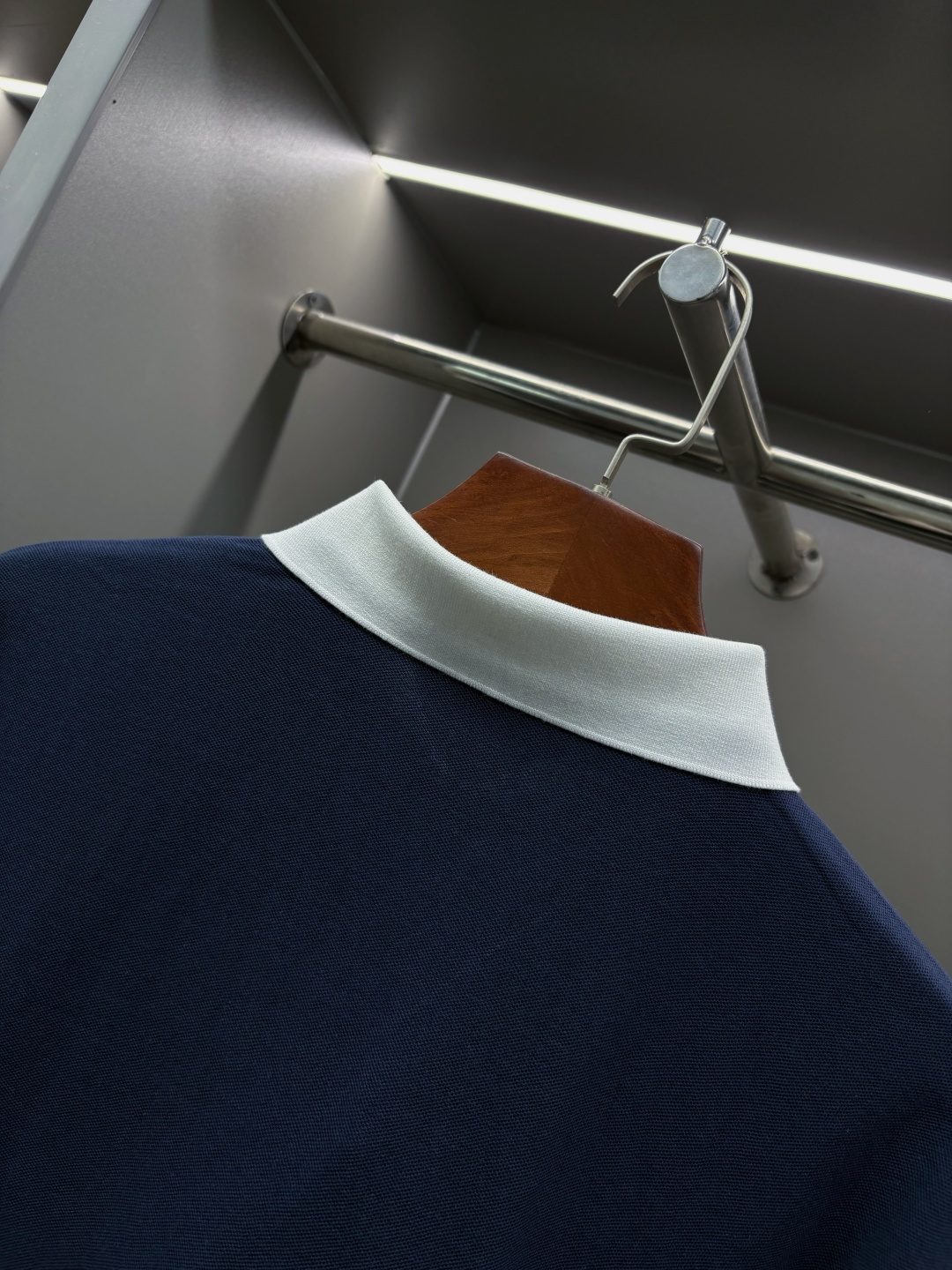 Burberry Polo Shirt Navy White Collar