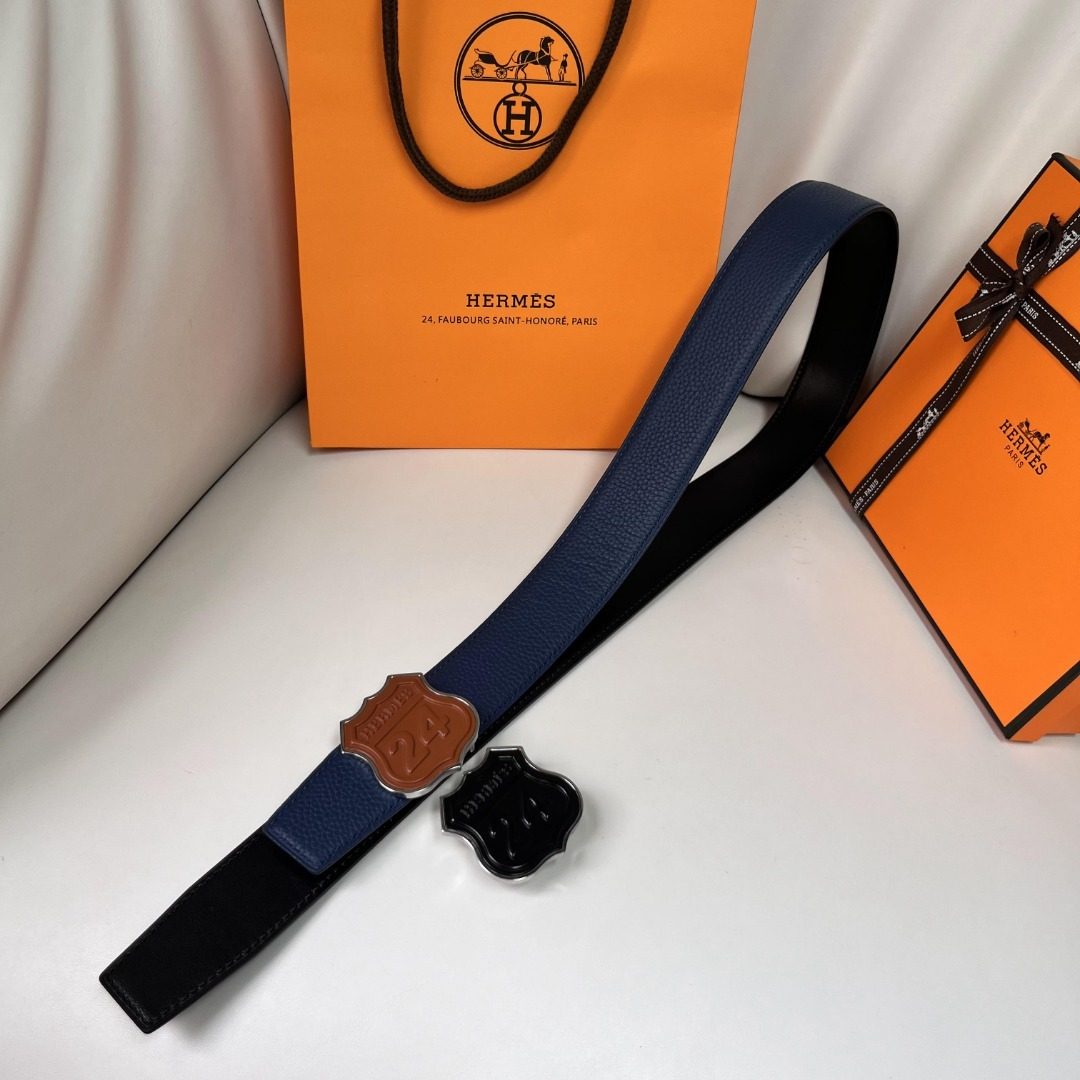 Hermès Reversible Leather Belt with Badge Buckle