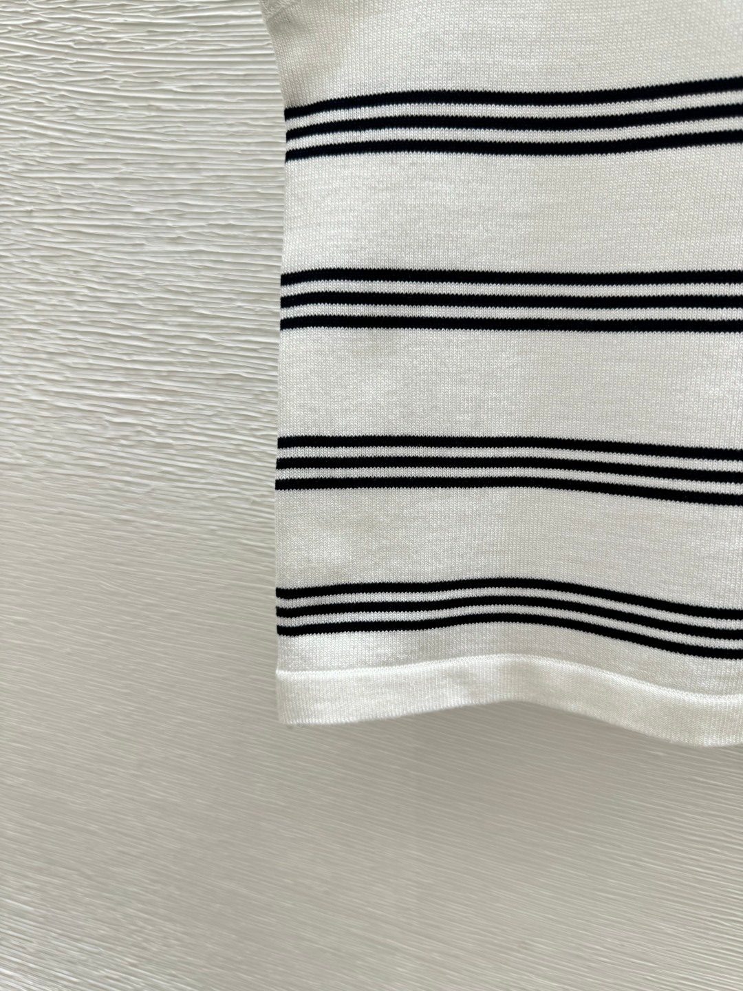 Striped Sleeveless Polo Shirt with Collar