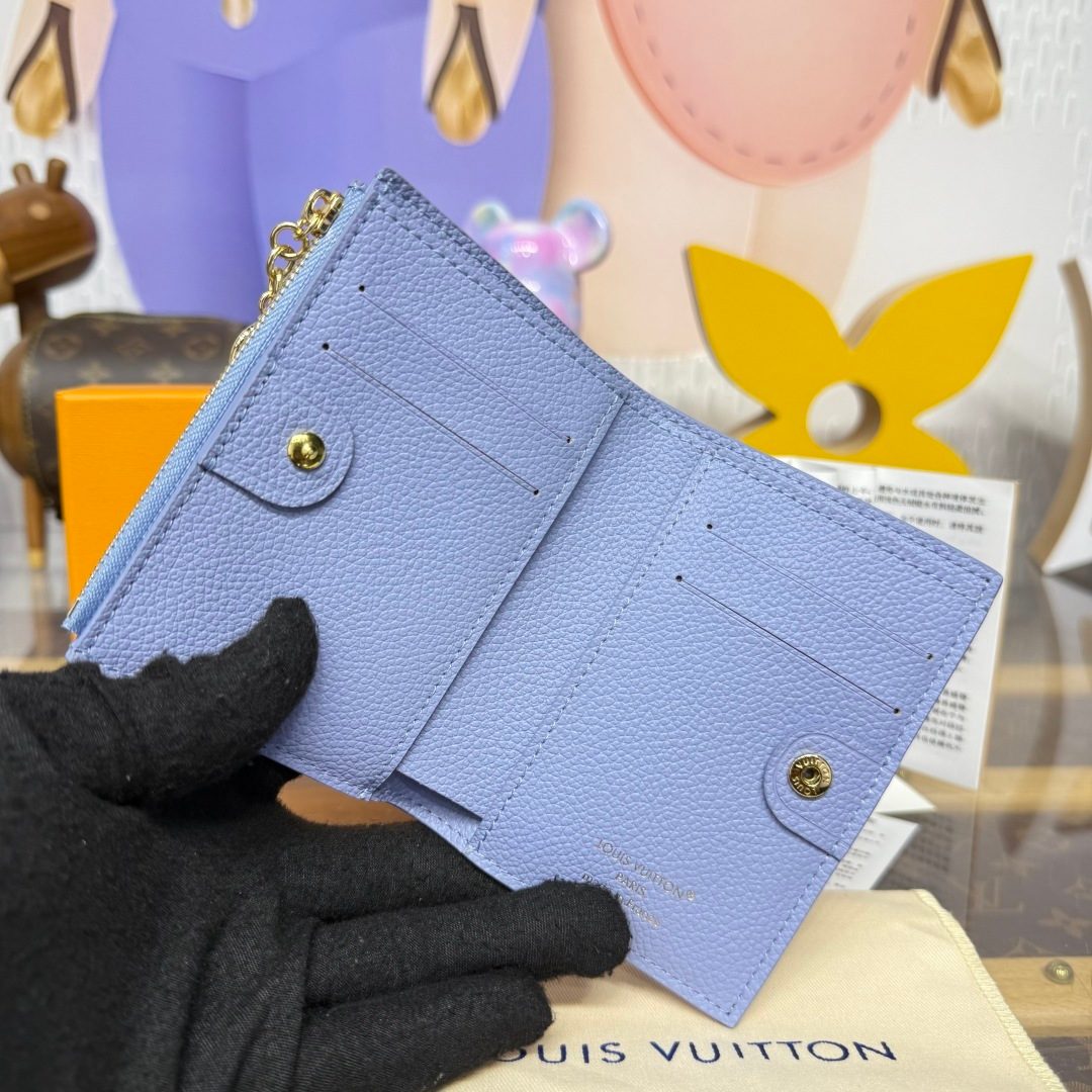 Louis Vuitton Periwinkle Leather Zippy Wallet