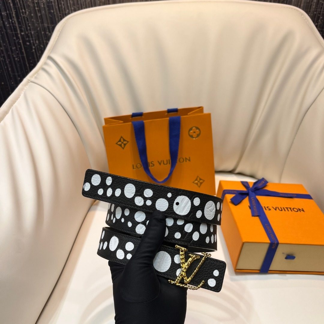 Louis Vuitton Monogram Polka Dot Belt