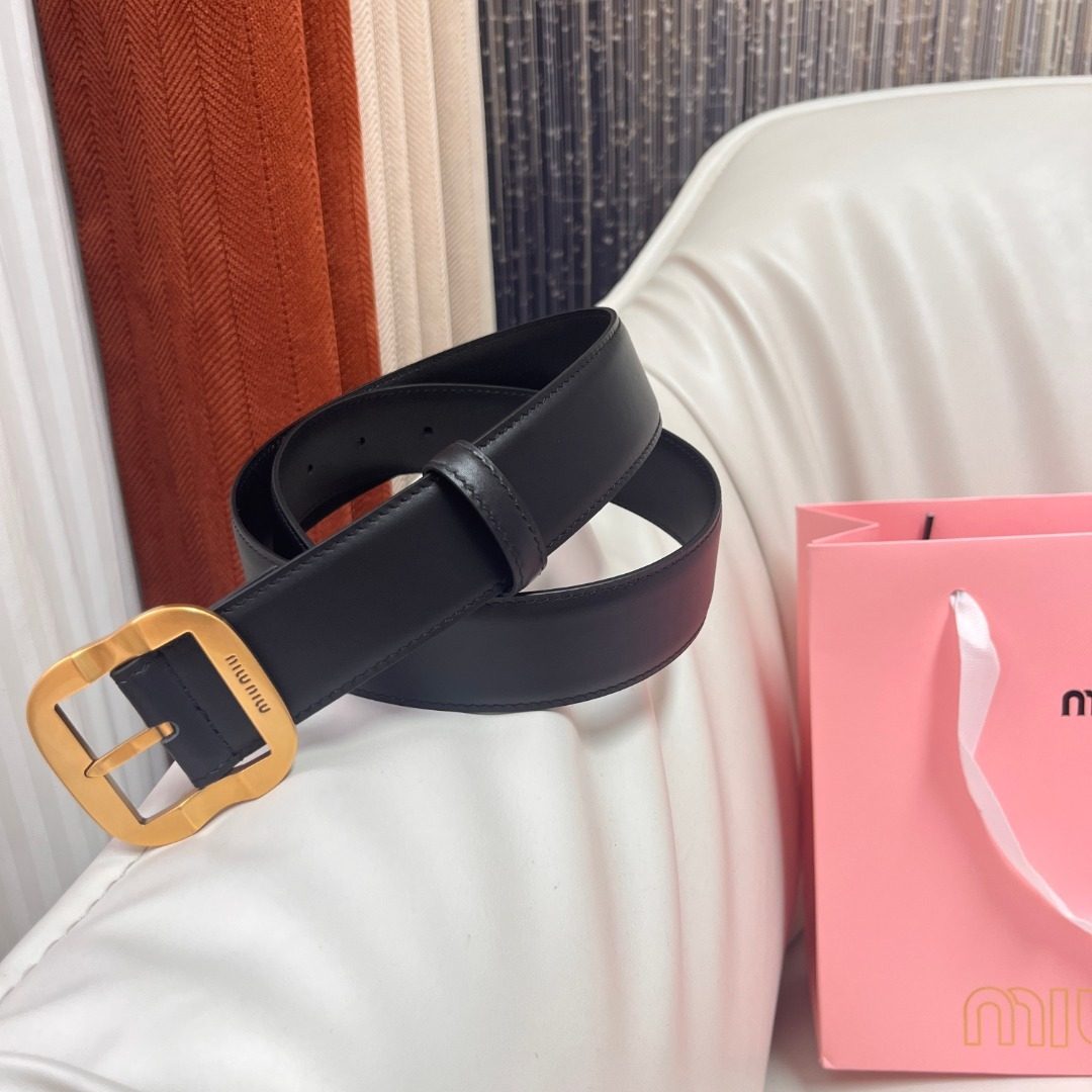 Miu Miu Leather Belt