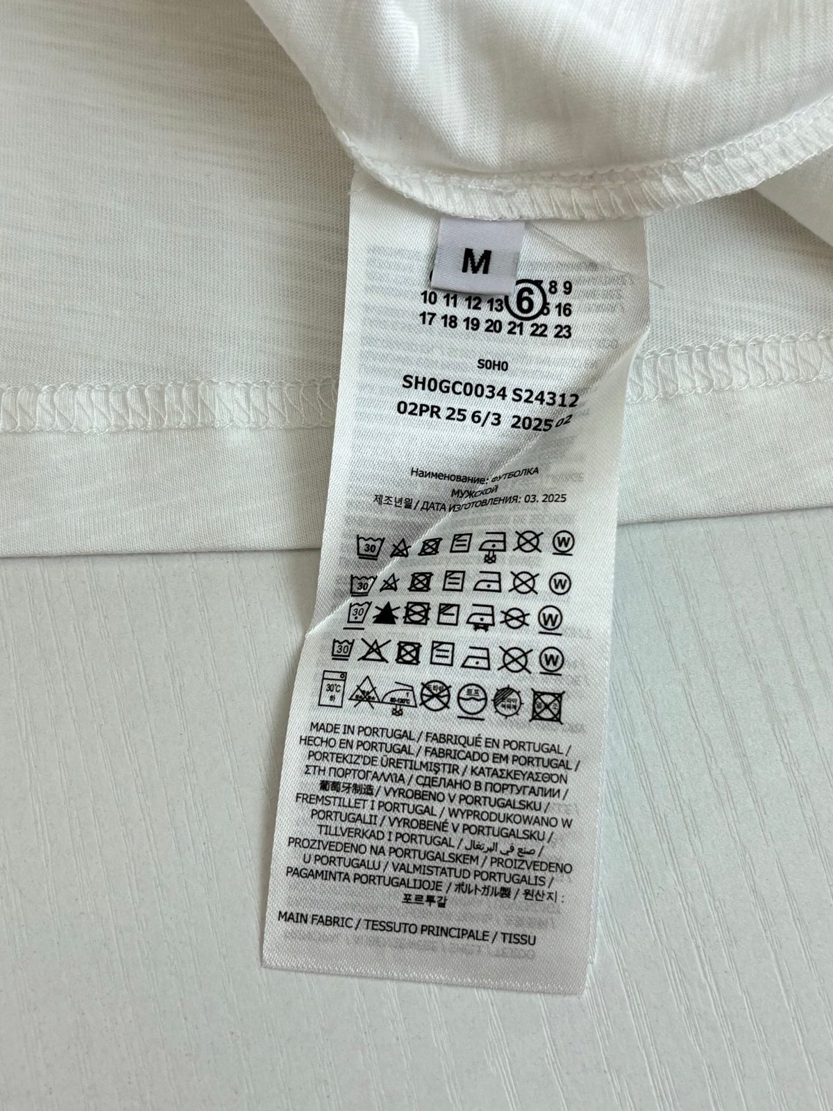 SOHO Textured Graphic Crewneck T-Shirt