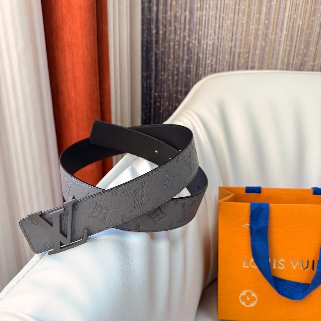 Louis Vuitton Monogram Canvas Belt