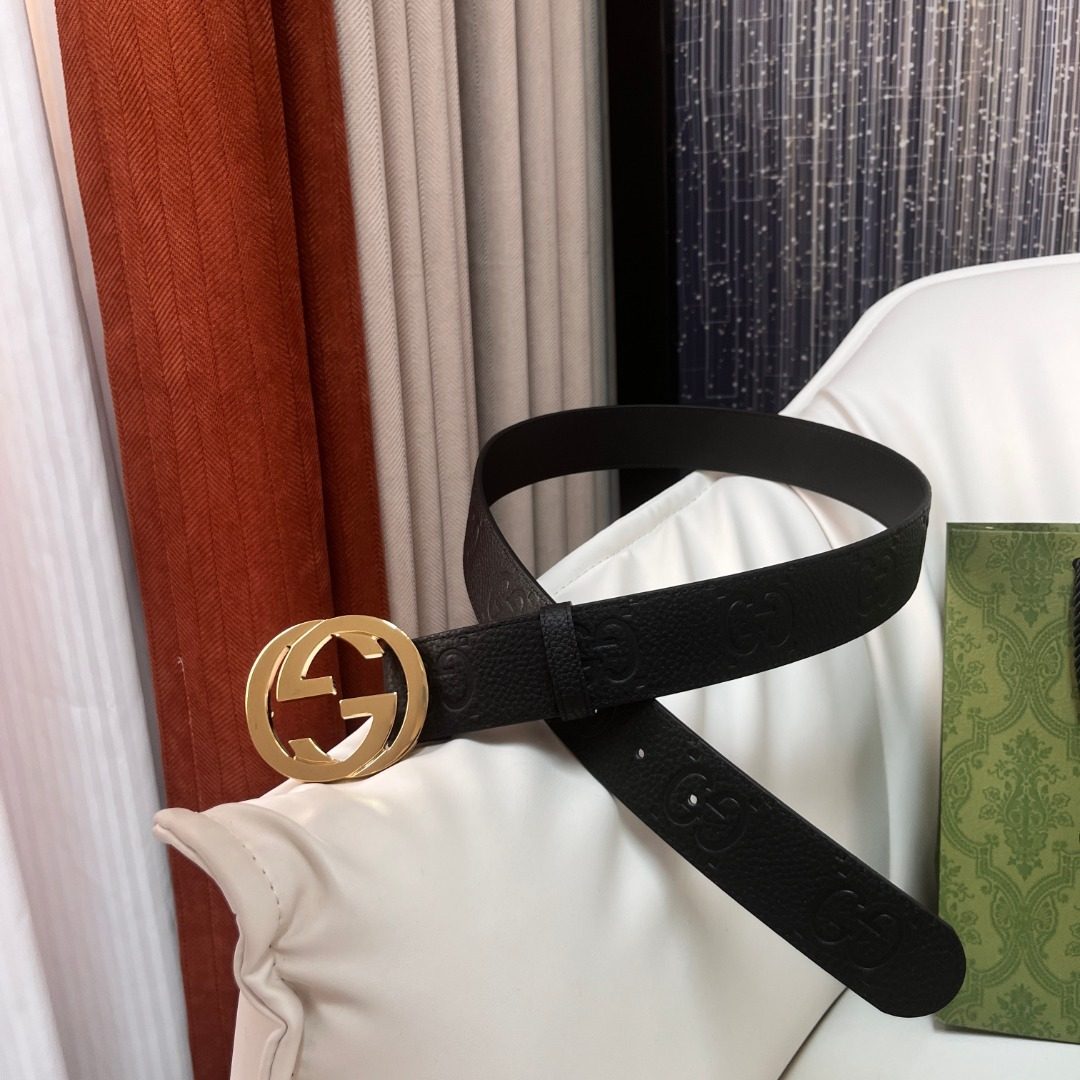Gucci GG Marmont Leather Belt with Gold Buckle