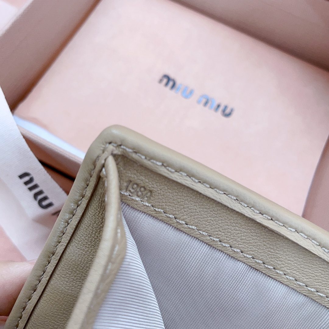 Wallet 5MV204