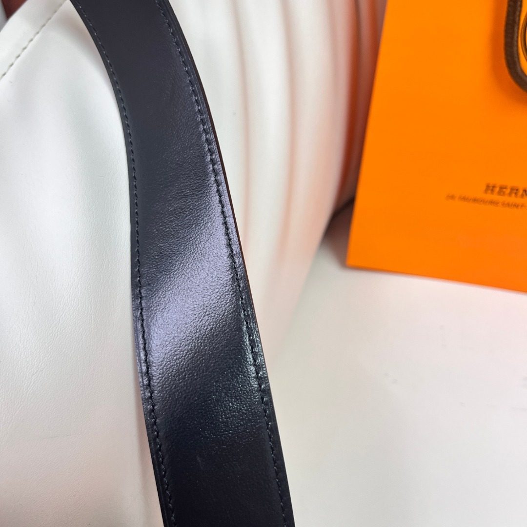 Hermès Reversible Leather Belt with Gold Buckle