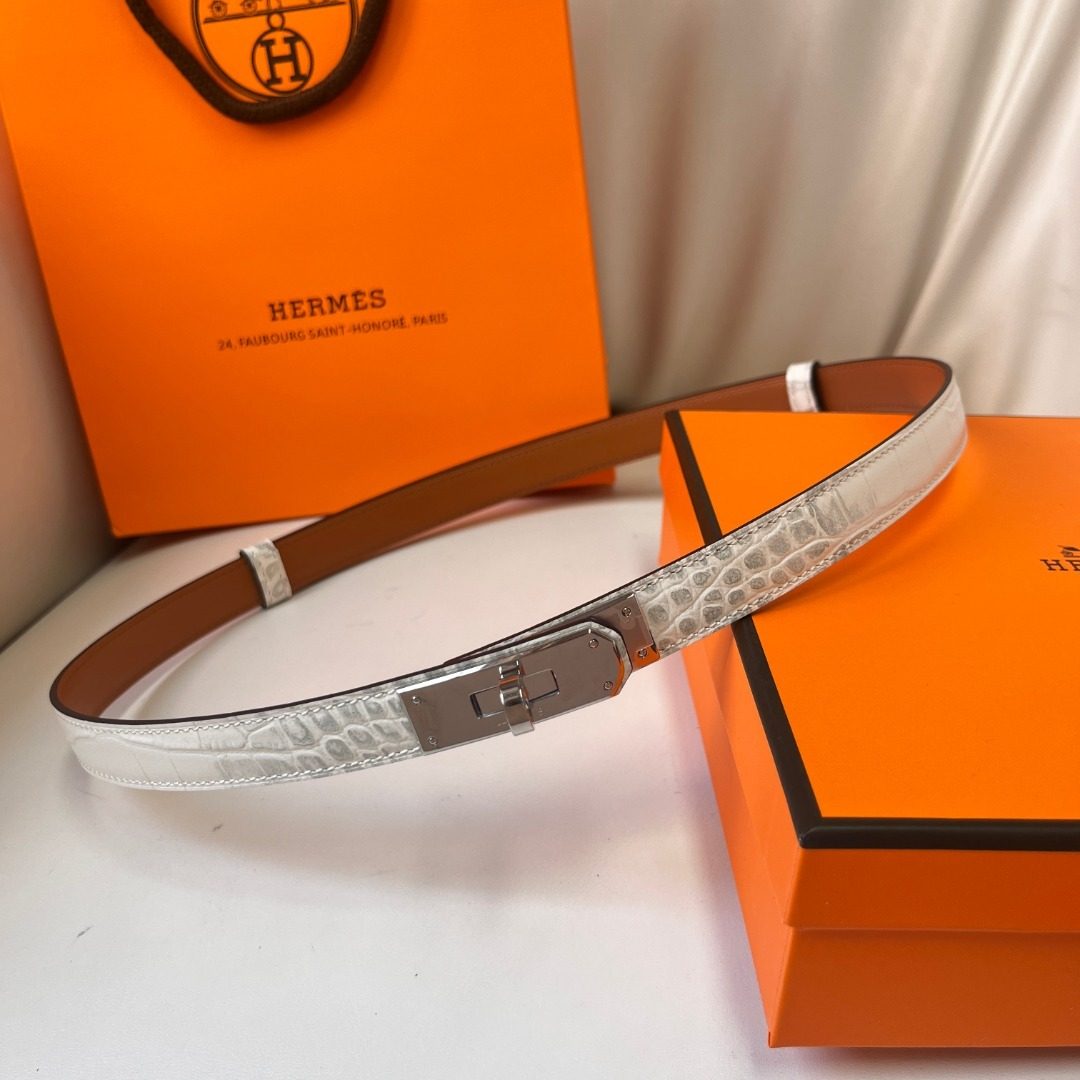 Hermès Crocodile Embossed Leather Belt