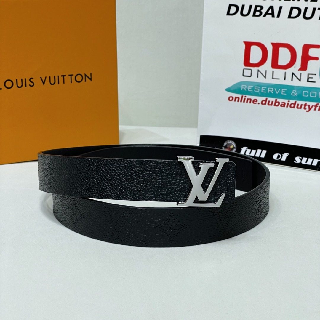 Louis Vuitton LV Initials Leather Belt